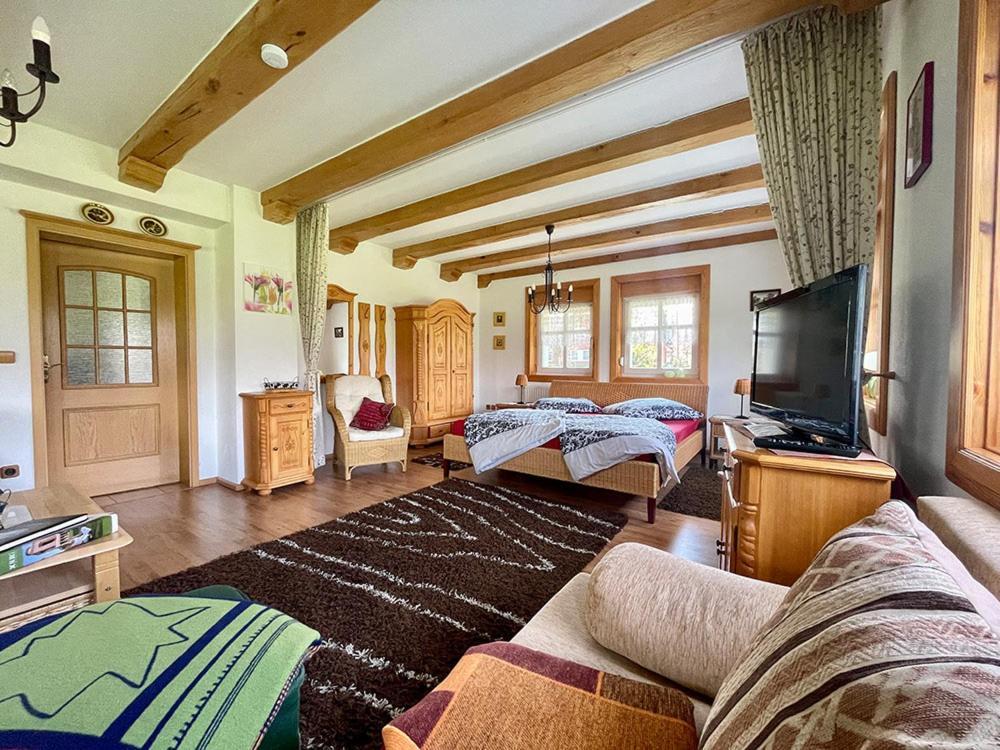 Ferienwohnung Zum Heuschober Бург Екстериор снимка