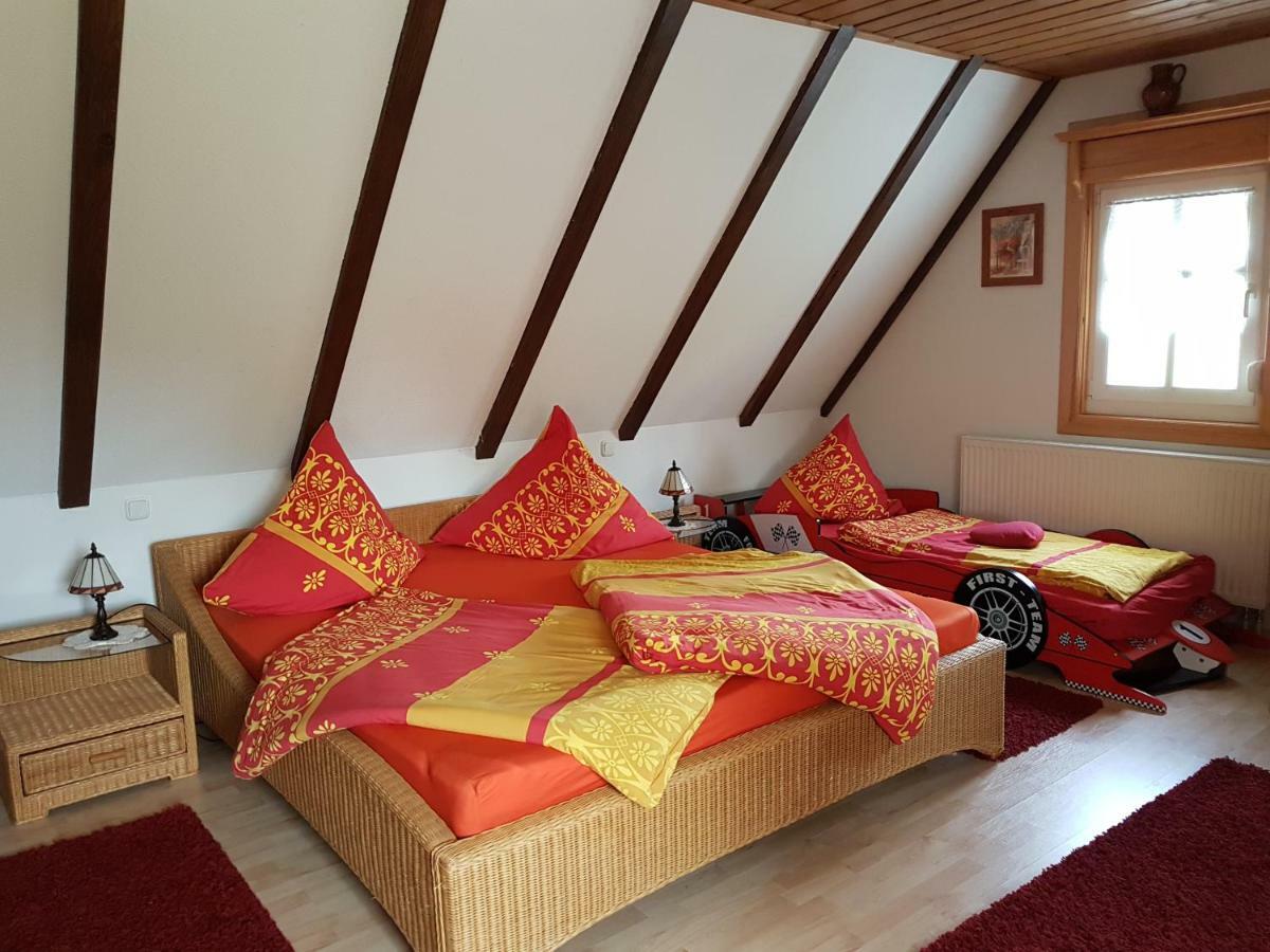 Ferienwohnung Zum Heuschober Бург Екстериор снимка